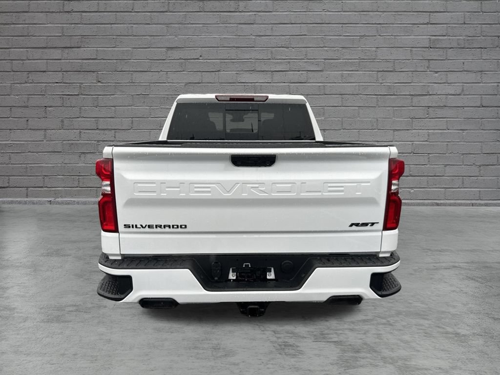 New 2026 Chevrolet Silverado 1500 RST w/ Dark Appearance Package AWD/4WD image 8