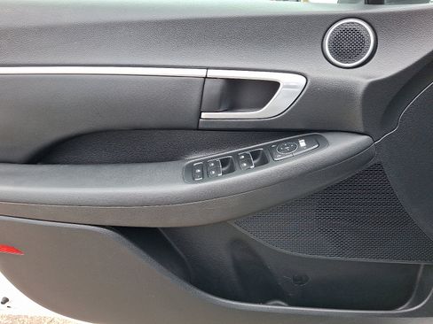 Used 2020 Hyundai Sonata SEL FWD image 12