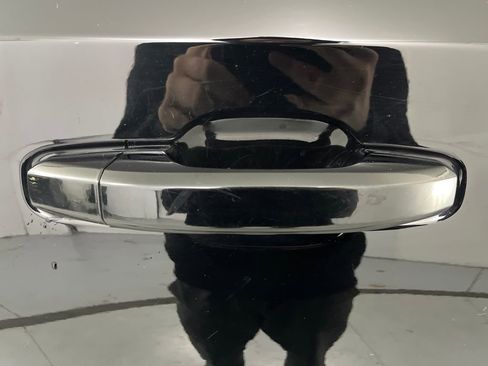 Used 2021 Chevrolet Silverado 1500 LT Trail Boss w/ Bed Protection Package image 51