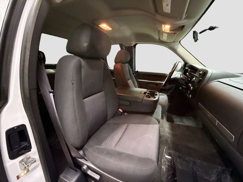 Used 2012 Chevrolet Silverado 1500 LT AWD/4WD image 26