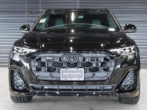 New 2026 Audi SQ8 Prestige image 10