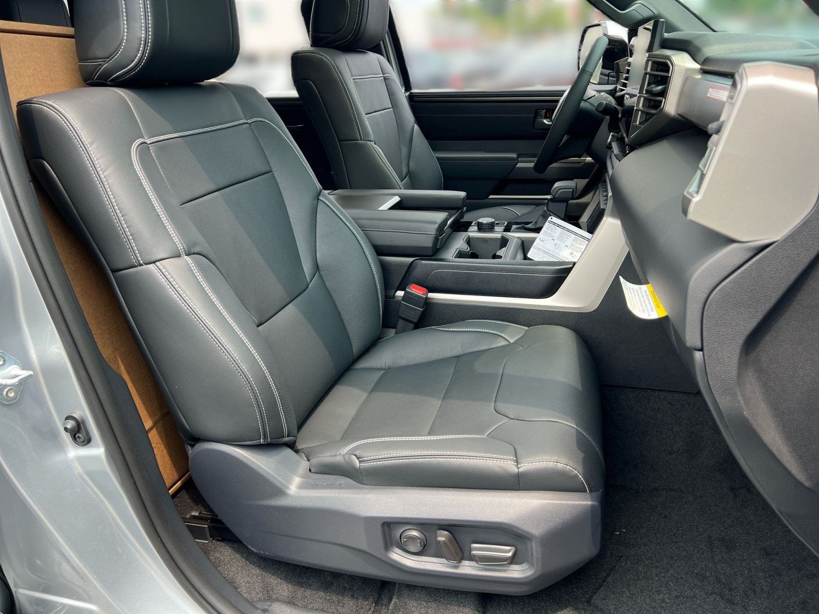 New 2026 Toyota Sequoia SR5 AWD/4WD image 24