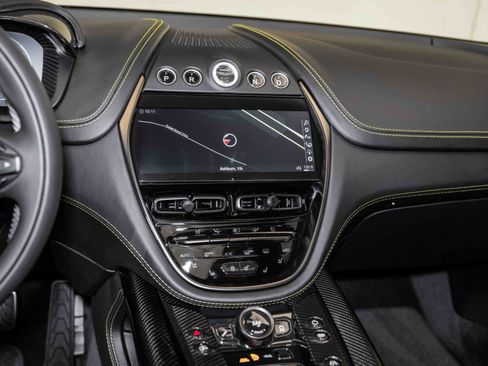 Used 2024 Aston Martin DBX 707 image 27