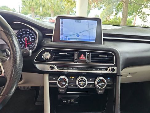 Used 2019 Genesis G70 2.0T Advanced w/ Elite Package image 16