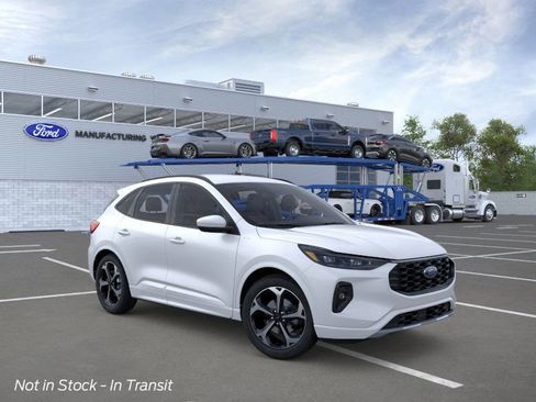 New 2025 Ford Escape ST-Line Elite w/ Premium Technology Package image 7