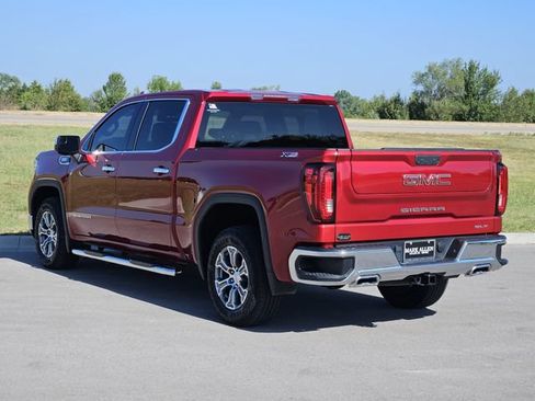 Used 2024 GMC Sierra 1500 SLT w/ SLT Convenience Package AWD/4WD image 5