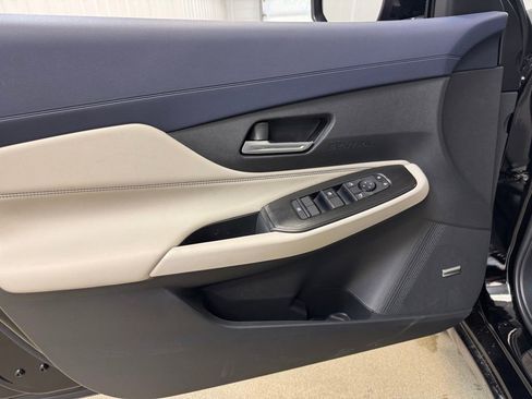 New 2026 Nissan Sentra SL w/ Floor Mat Package FWD image 8