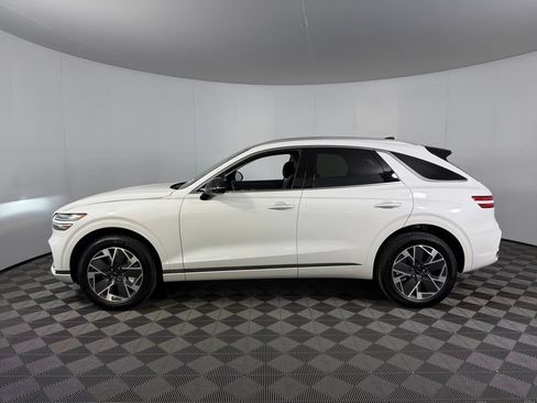Used 2026 Genesis Electrified GV70 AWD/4WD image 10