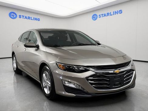 Used 2024 Chevrolet Malibu LT FWD image 14