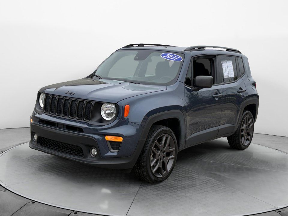 Used 2021 Jeep Renegade Latitude w/ Sun & Sound Group AWD/4WD image 3