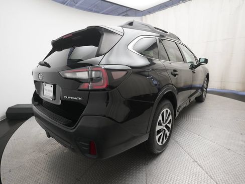 Certified 2022 Subaru Outback Premium AWD/4WD image 13