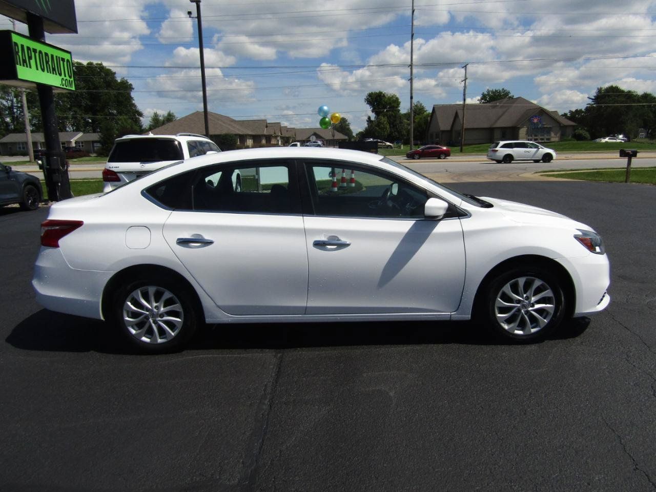 Used 2019 Nissan Sentra SV FWD image 9