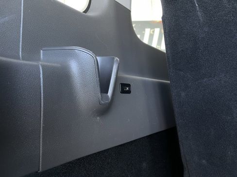 Used 2021 Ford Transit 350 XLT image 29