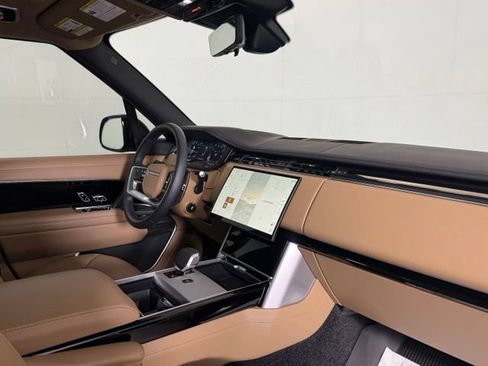 Used 2026 Land Rover Range Rover SE AWD/4WD image 20