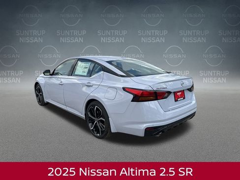 New 2025 Nissan Altima 2.5 SR w/ SR Premium Package image 4