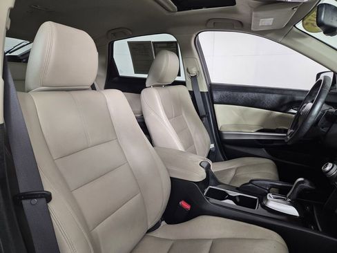Used 2015 Honda Crosstour EX-L image 33