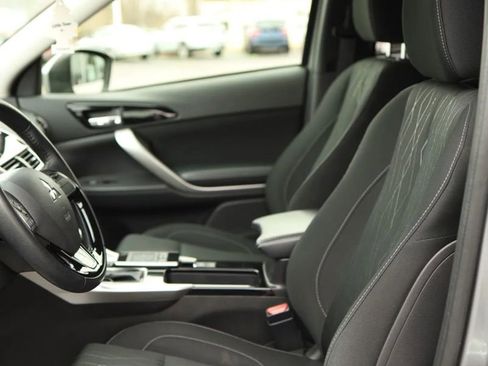 Used 2020 Mitsubishi Eclipse Cross SE image 13