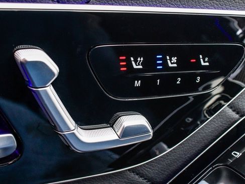 Used 2022 Mercedes-Benz S 500 S 500 image 10