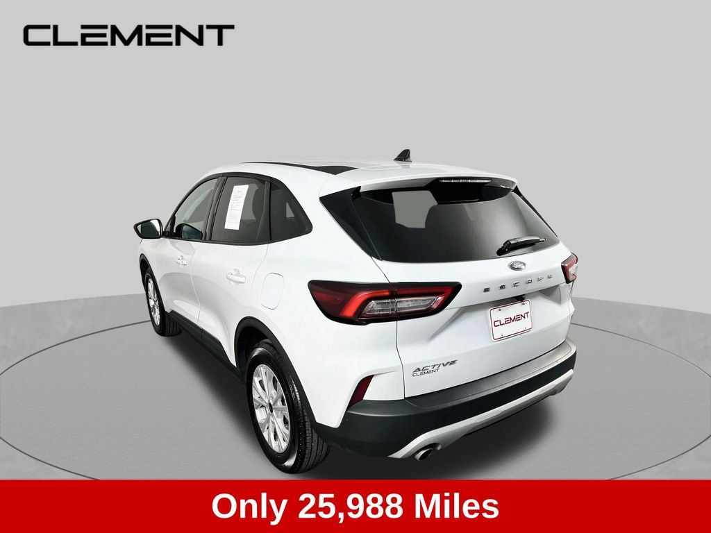 Used 2025 Ford Escape Active FWD image 8
