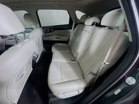 Used 2022 Kia Sorento S w/ Panoramic Sunroof Package AWD/4WD image 26