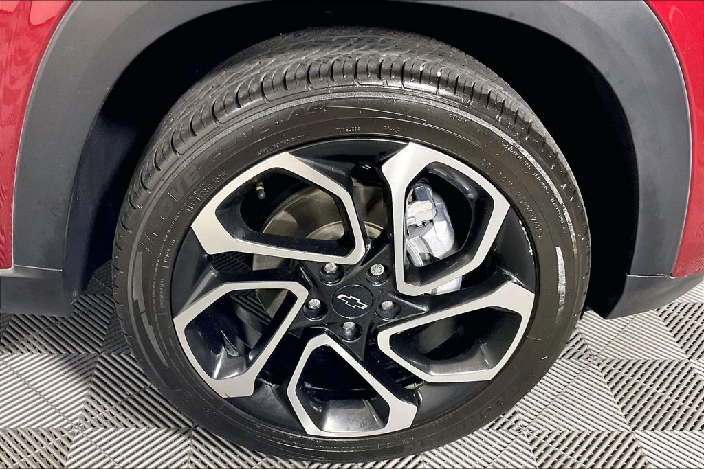 Used 2024 Chevrolet Trax RS FWD image 10