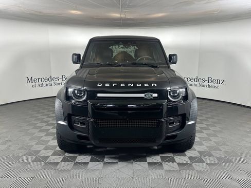 Used 2024 Land Rover Defender 110 SE AWD/4WD image 2