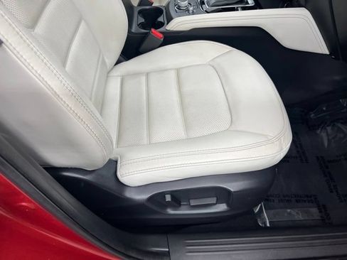 Used 2022 MAZDA CX-5 AWD 2.5 S w/ Premium Package image 24