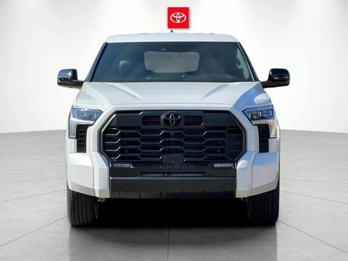 New 2026 Toyota Tundra Limited AWD/4WD image 7