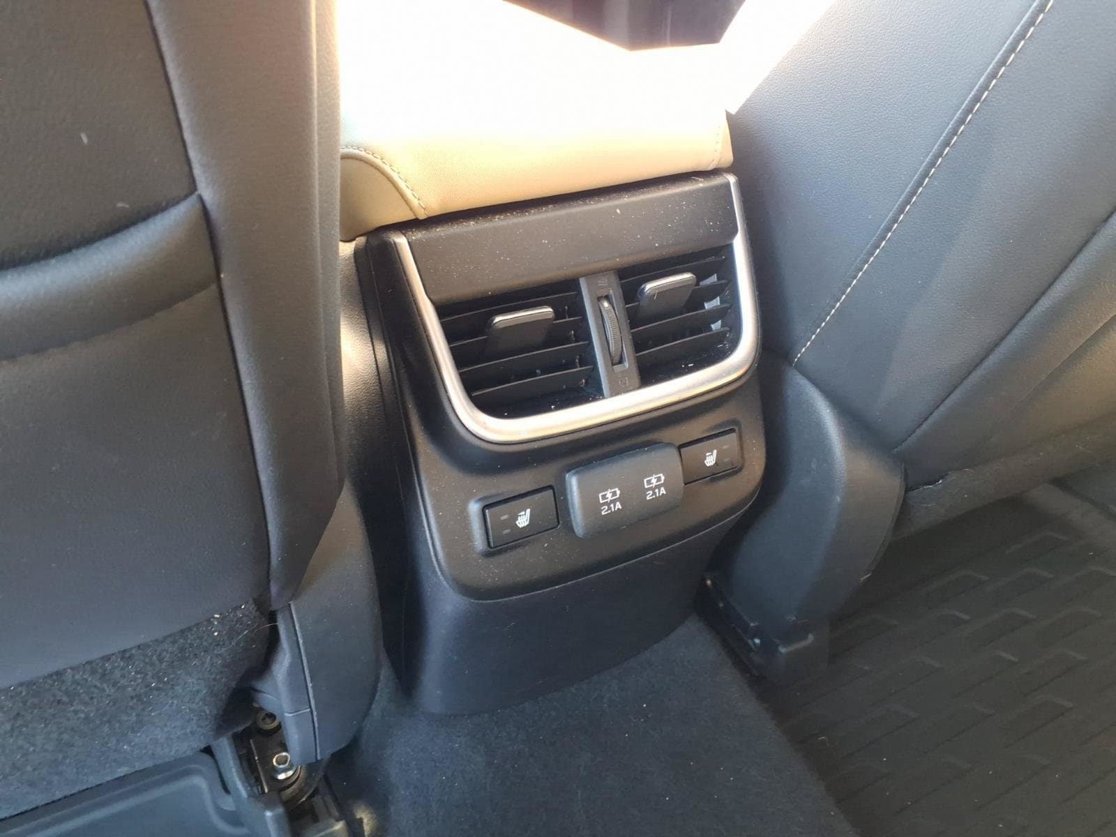 Used 2020 Subaru Outback Limited XT w/ Popular Package #2 AWD/4WD image 12