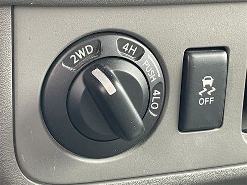 Used 2019 Nissan Frontier SV image 20