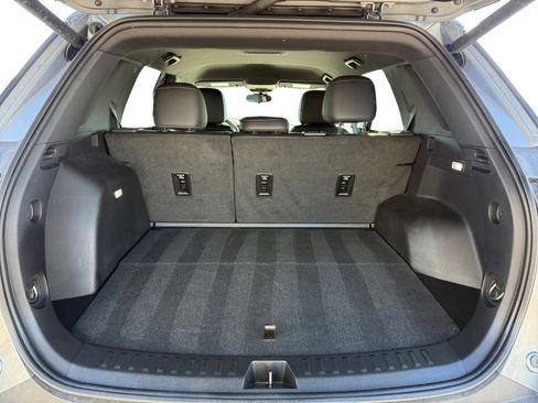 Used 2025 Chevrolet Equinox RS image 17