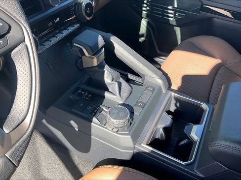 New 2026 Toyota 4Runner Limited image 10