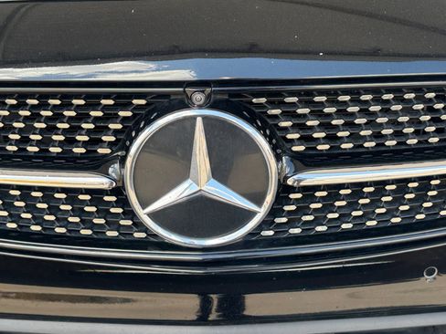 Used 2022 Mercedes-Benz E 350 Sedan image 34