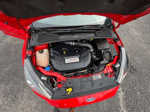 Used 2018 Ford Focus RS image 34