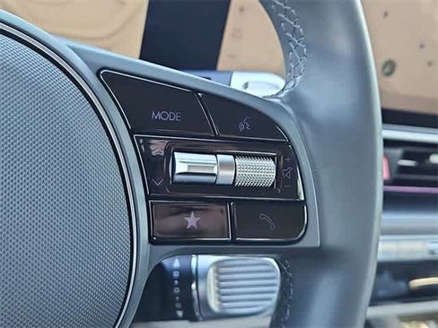 Used 2023 Hyundai Ioniq 6 SEL image 24