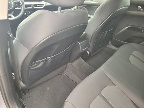 Used 2021 Kia K5 LXS FWD image 12