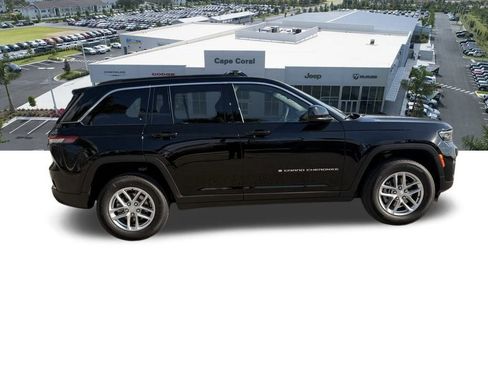New 2026 Jeep Grand Cherokee Laredo RWD image 3