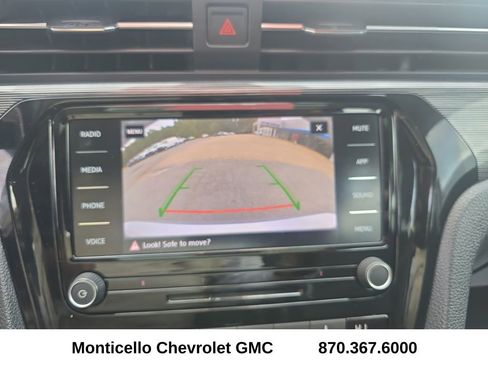 Used 2020 Volkswagen Passat 2.0T R-Line image 39