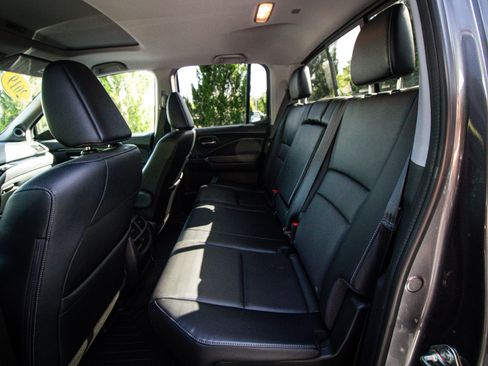 Used 2018 Honda Ridgeline RTL-E image 31
