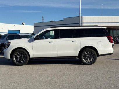 New 2026 Ford Expedition Max Platinum w/ Stealth Appearance Package