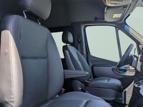 New 2025 Mercedes-Benz Sprinter 2500 image 7