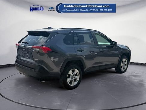 Used 2021 Toyota RAV4 XLE w/ Convenience Package AWD/4WD image 5