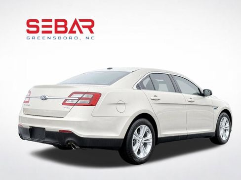 Used 2018 Ford Taurus SEL w/ Equipment Group 201A image 6