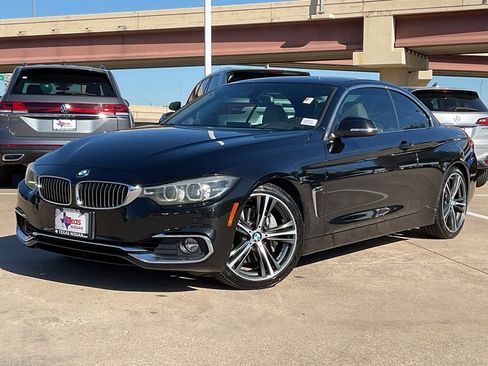 Used 2018 BMW 440i Convertible image 2