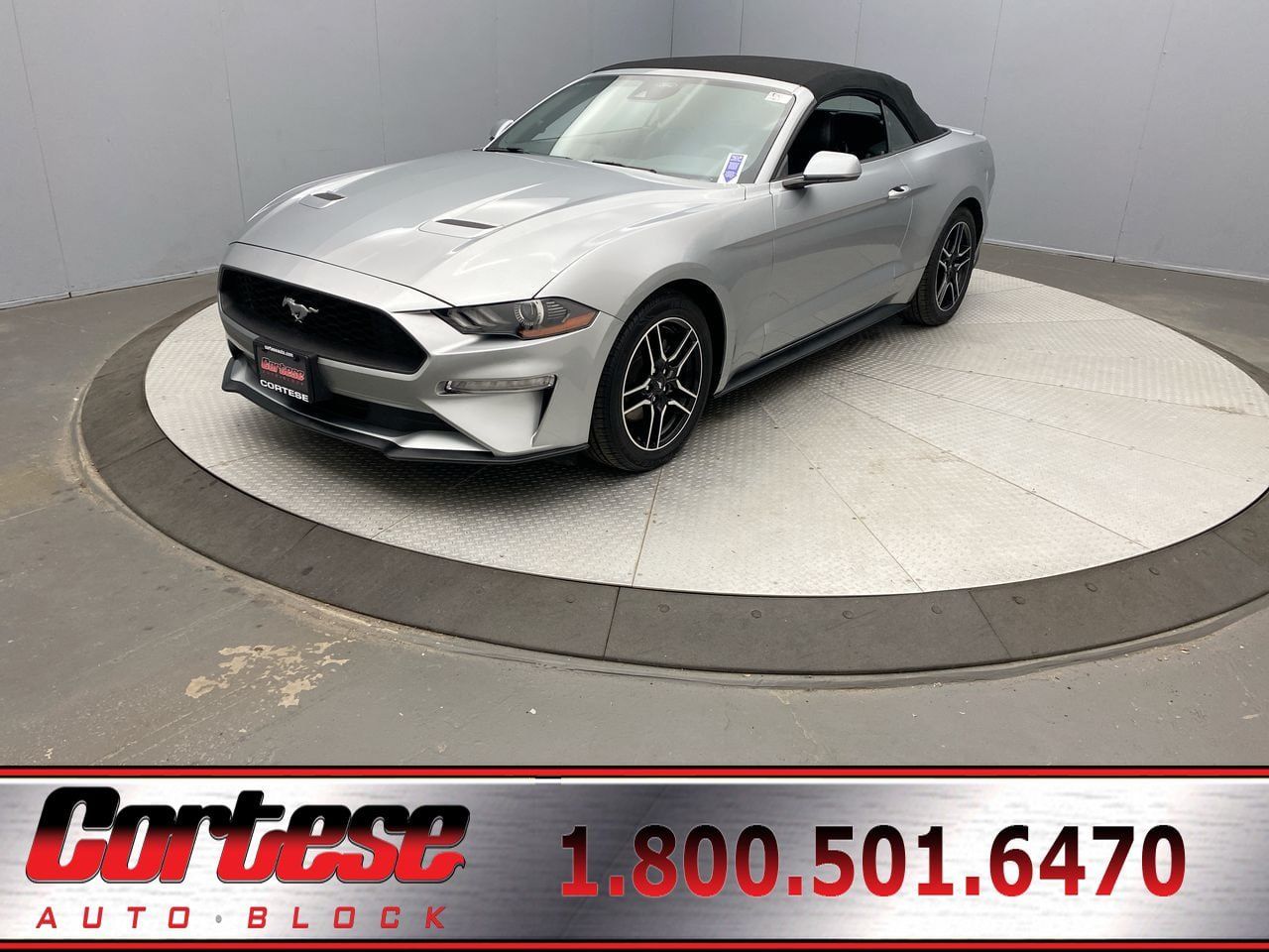 Used 2023 Ford Mustang Premium RWD image 1