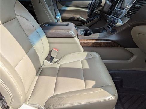 Used 2019 Chevrolet Tahoe LT AWD/4WD image 23