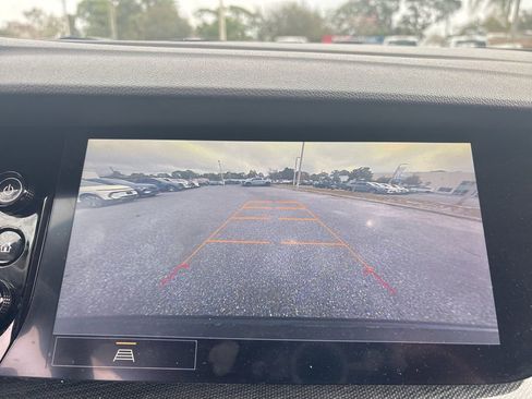 Used 2021 Buick Envision Essence w/ Sport Touring Package image 19