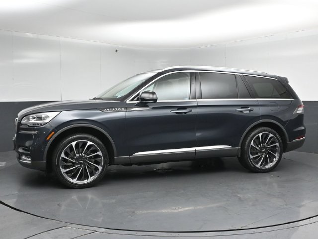 Used 2021 Lincoln Aviator Reserve w/ Equipment Group 202A AWD/4WD image 4