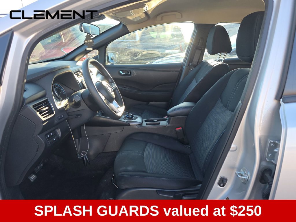 Used 2025 Nissan Leaf S FWD image 6