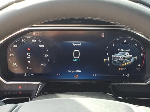 New 2026 Chevrolet Silverado 3500 LTZ w/ LTZ Premium Package image 31